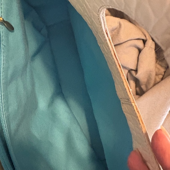 Brahmin Jeweled Medium size Purse - Picture 4 of 6